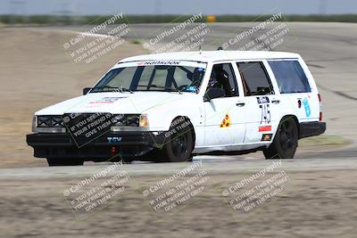 media/Sep-28-2025-24 Hours of Lemons (Sun) [[5dfe0e5f6e]]/12pm (Outside Grapevine)/